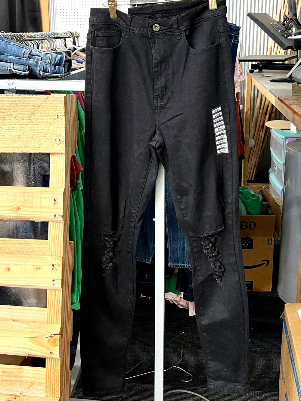 Black Skinny Women's Jeans with Distressed Knees